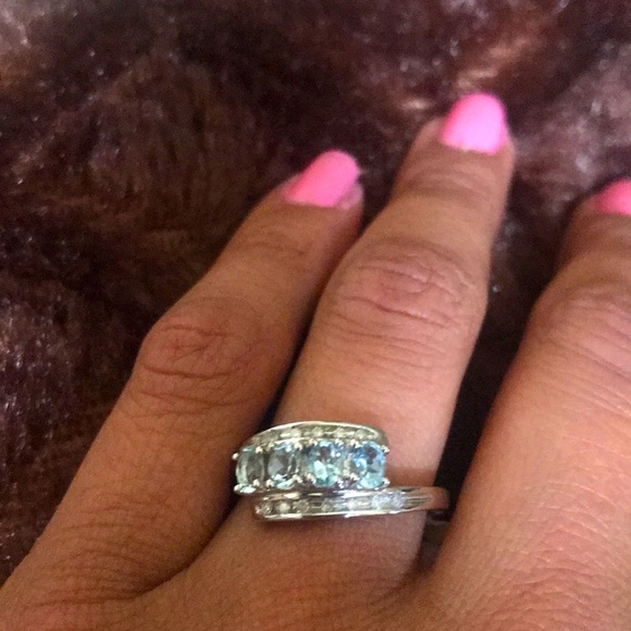Aquamarine & Diamond Ring